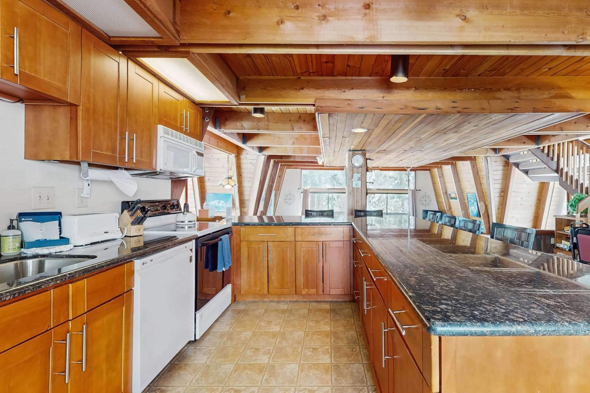 Retro Family Gathering Home In Tahoe Donner Truckee Exterior photo